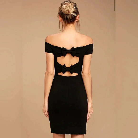 Bow-Getter Black Off-the-Shoulder Bodycon Dress - Picture 4 of 8